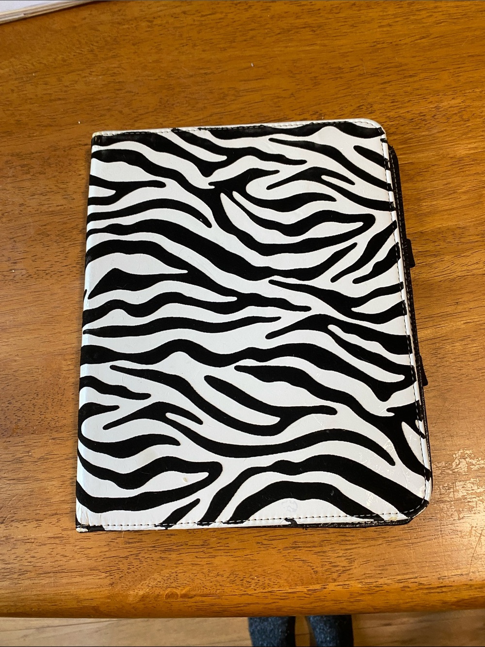 VanGoddy Zebra Print Tablet or Notebook Cover - Black & White
